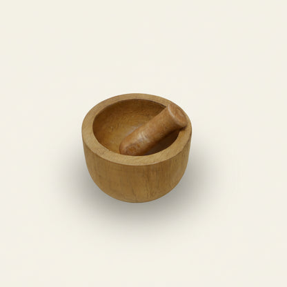 Vijzel met stamper - Mangohout (10 x 6 cm)