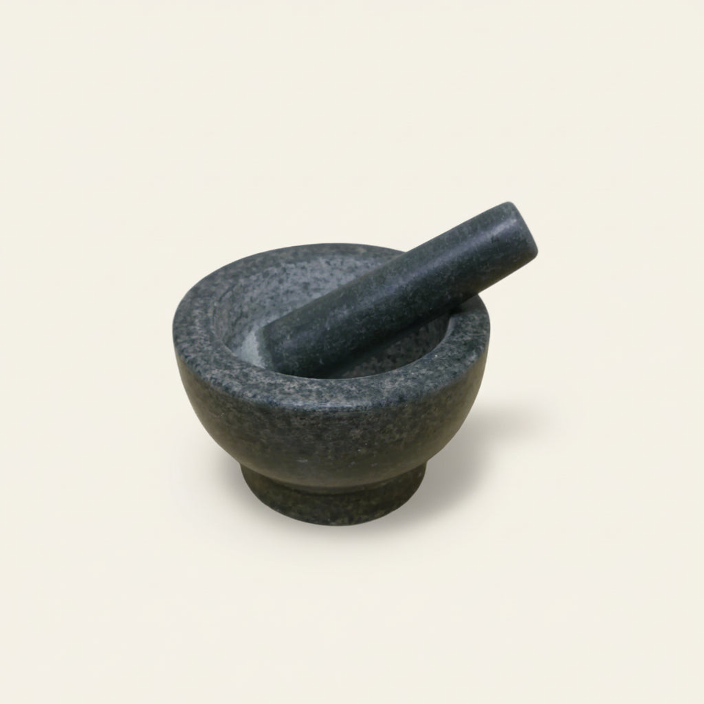 Vijzel met stamper - zwart graniet (ruwe binnenkant)