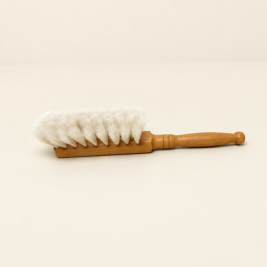 Meubelborstel van geitenhaar