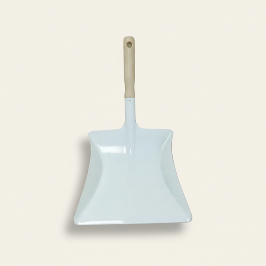 Stofblik wit - met houten handvat (klassiek)