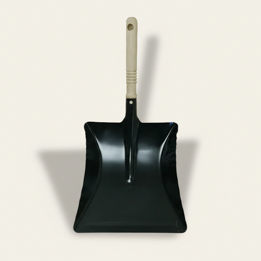 Stofblik zwart - met houten handvat (klassiek)